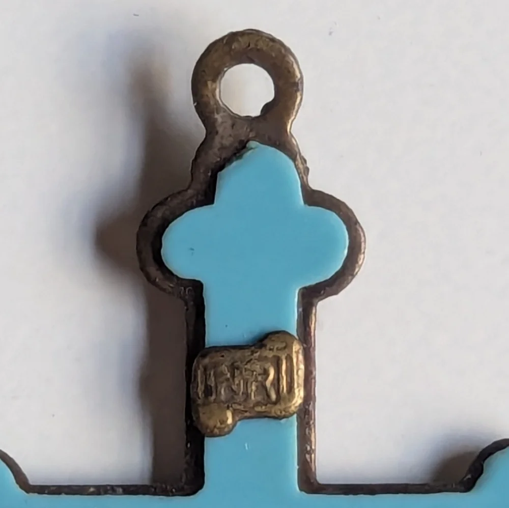 Antique crucifix Jesus on the cross necklace pendant charm, early 1900s - Picture 6 of 14